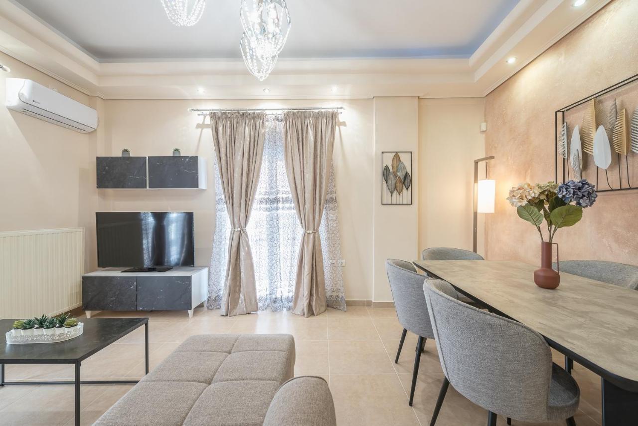 Lighthouse Apartment In The Heart Of Athen Exterior foto