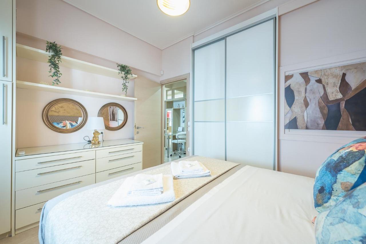 Lighthouse Apartment In The Heart Of Athen Exterior foto